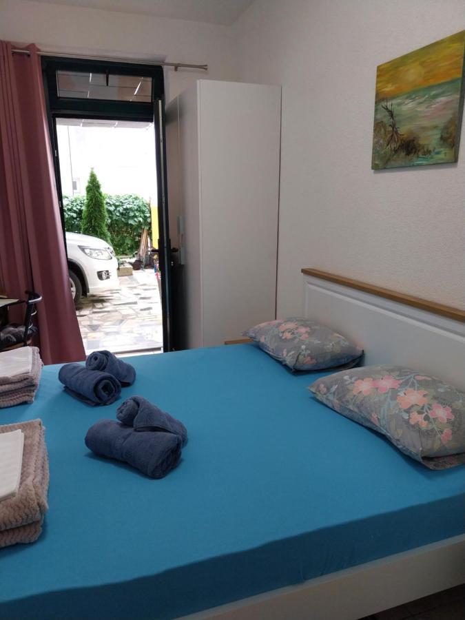 Apartamento Sobe Kraft 1 Živogošće Exterior foto